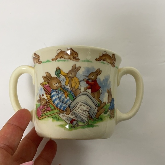 Royal Doulton “Bunnykins” English Fine Bine China Double Handle Mug - Picture 6 of 11
